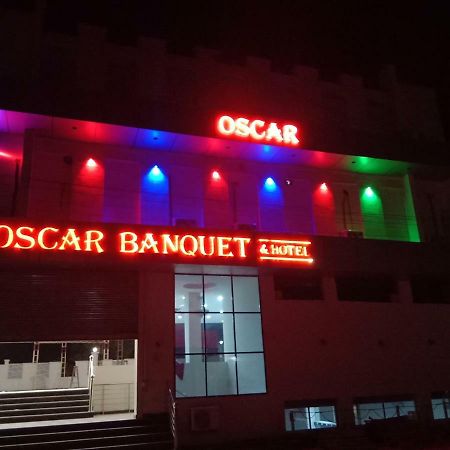 Kālka Oscar Banquet And Hotel מראה חיצוני תמונה